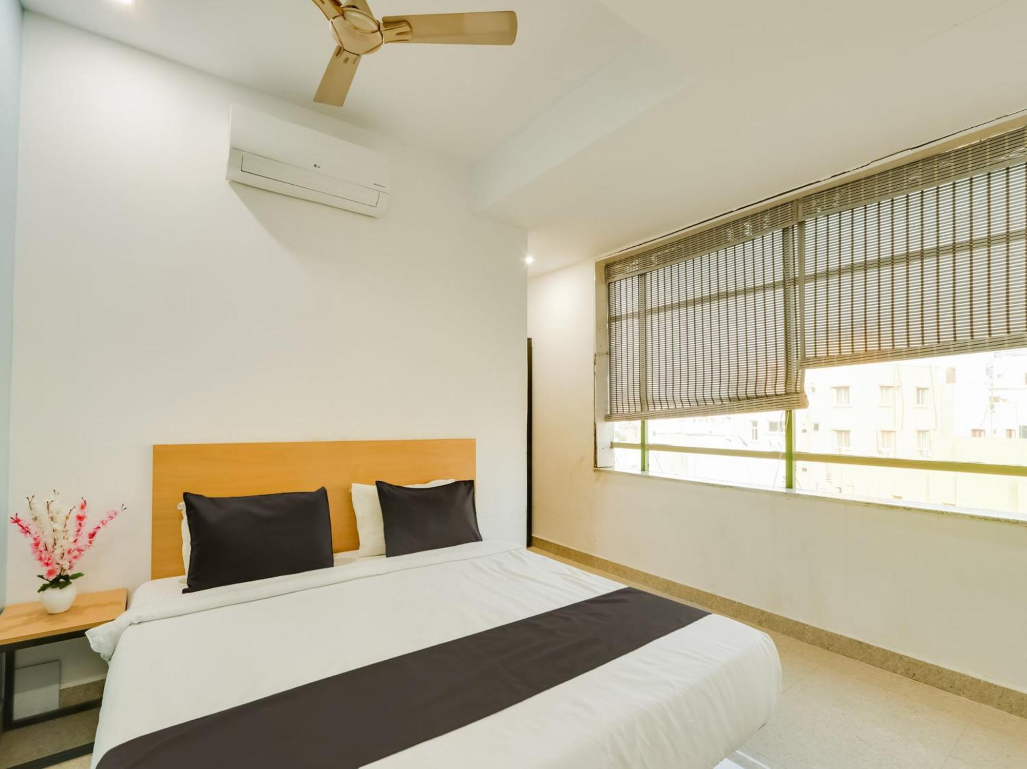 Super Townhouse Qualia Prime Hotel Near Nexus Mall Haïdarabad Extérieur photo