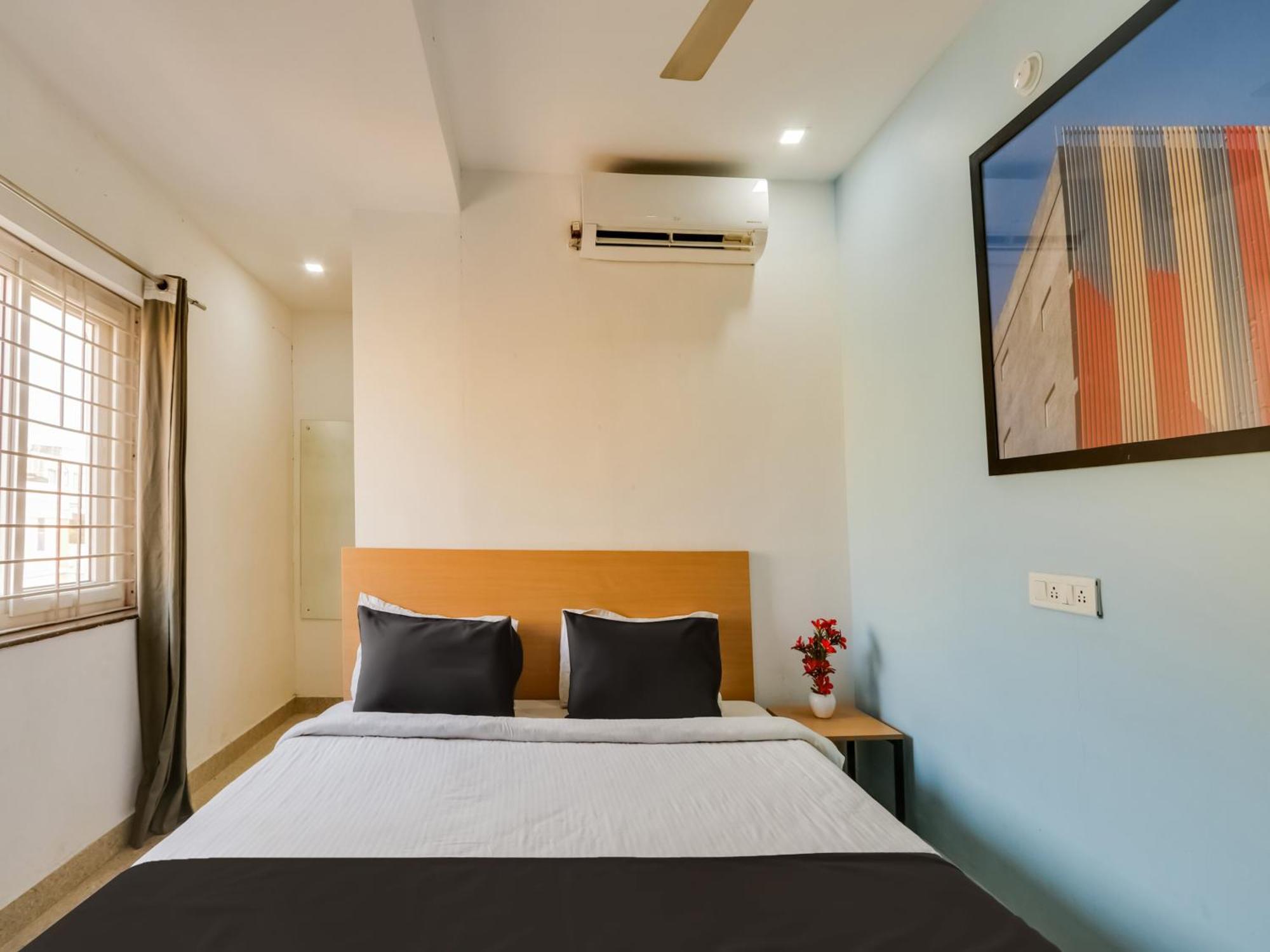 Super Townhouse Qualia Prime Hotel Near Nexus Mall Haïdarabad Extérieur photo